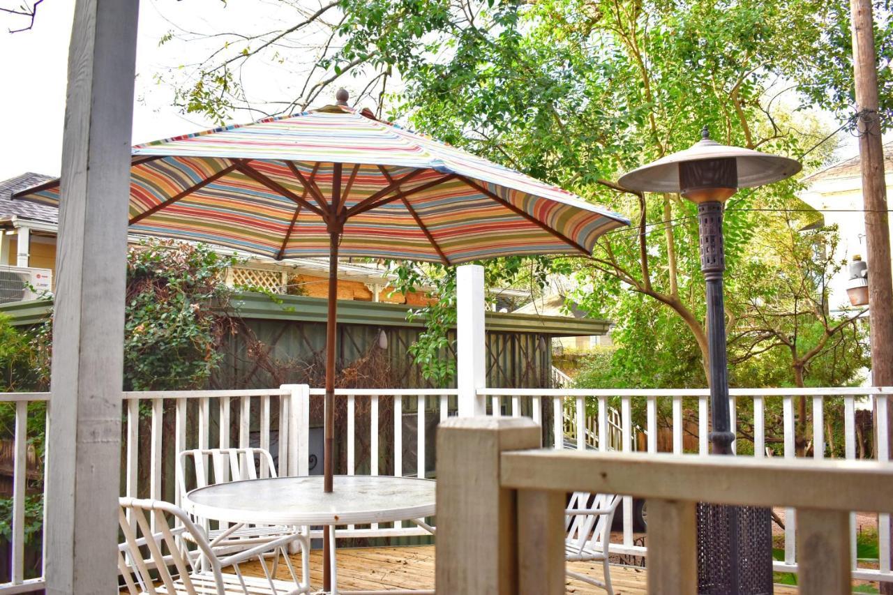 Greeley Gardens 2Nd Floor Efficiency With A View Apartment Houston Bagian luar foto